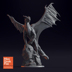 Legendary Metallic Copper Dragon - DnD Dragon, Epic Fantasy Miniature, Tabletop RPG Figure - board game expansion set - BoardGeekFox