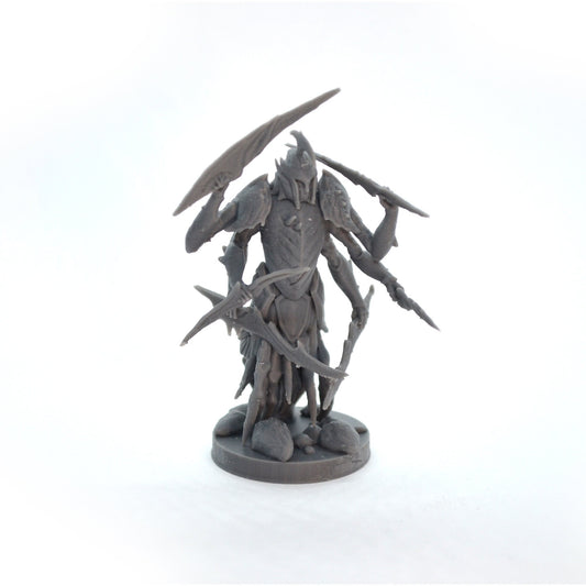 Masterpiece Bladeswarm Miniature for Gloomhaven ( NOT PAINTED)